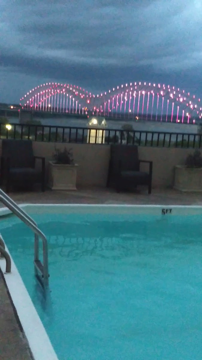 Comfort Inn Memphis Downtown photo 2