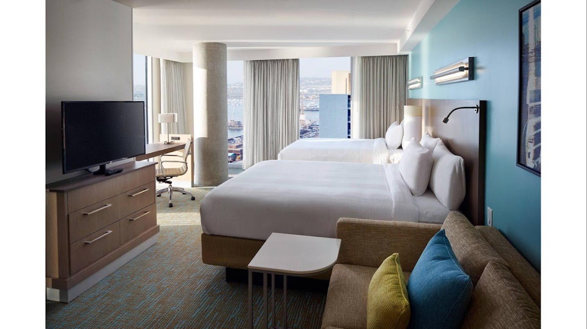 SpringHill Suites by Marriott San Diego Downtown/Bayfront photo 3