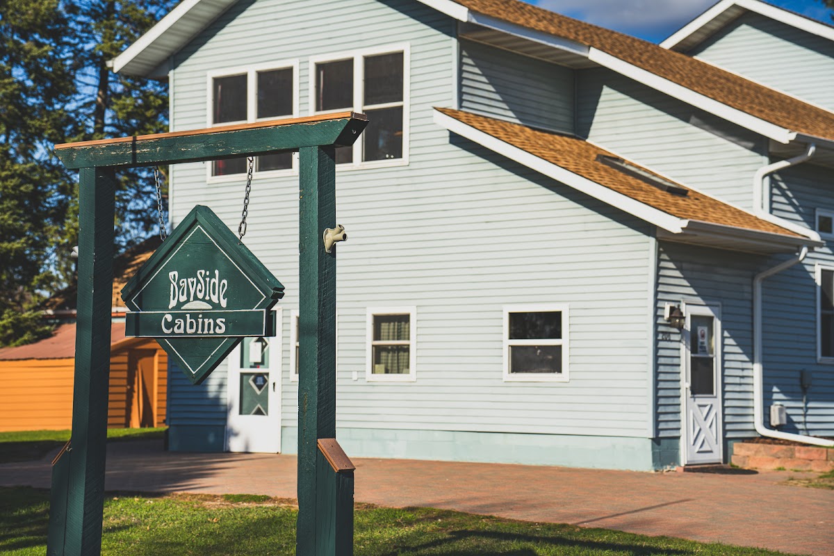 Bayside Cabins and Resort