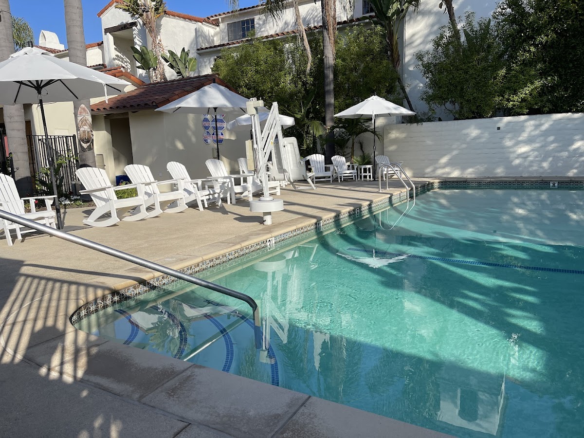 Franciscan Inn & Suites photo 3