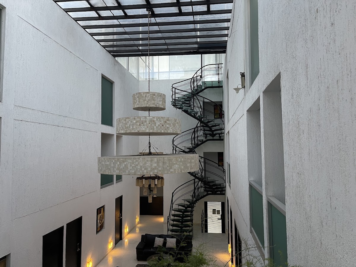 Giakor Suites