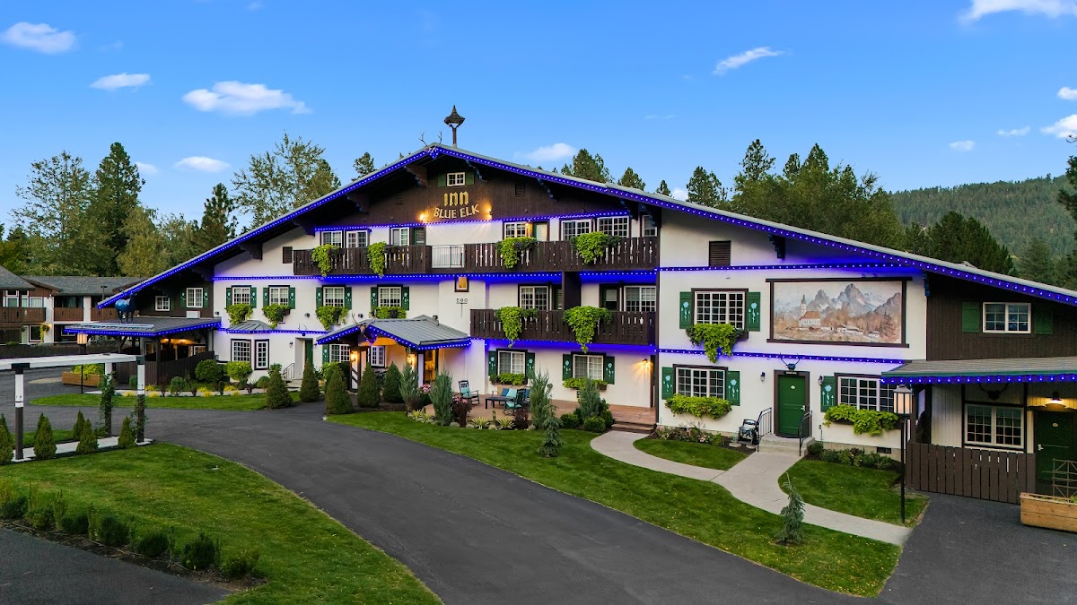 Blue Elk Inn