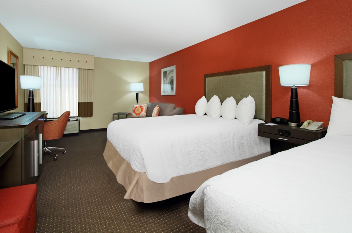 Hampton Inn Columbus-Airport photo 3