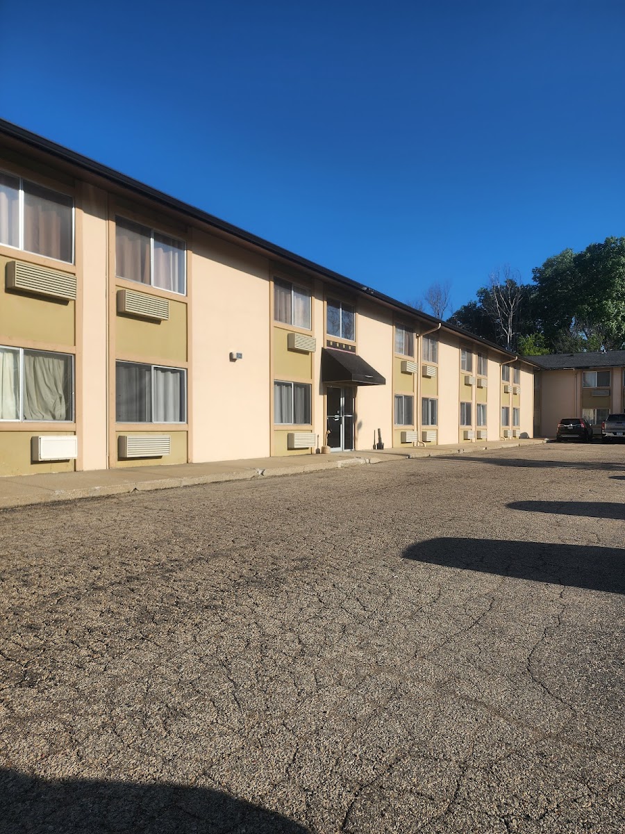 Valued Stay Madison photo 3