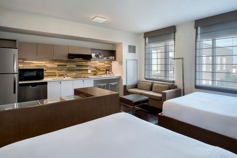 Element Boston Seaport District photo 3