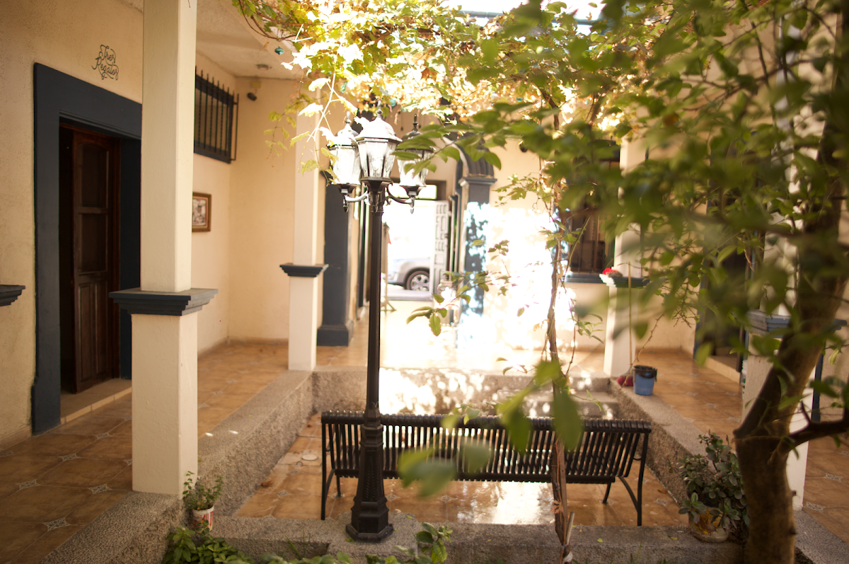 El Mesón Hotel y Descanso