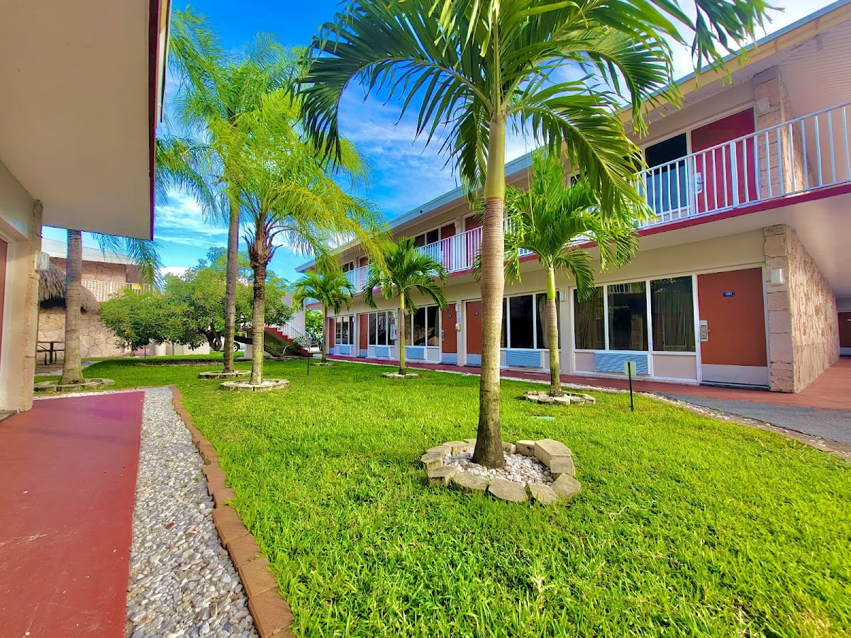 Garden Inn Homestead