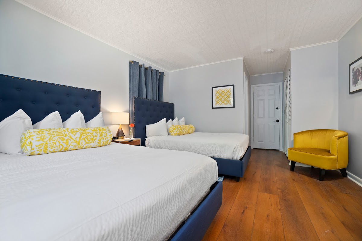 Seven Hills Inn photo 2