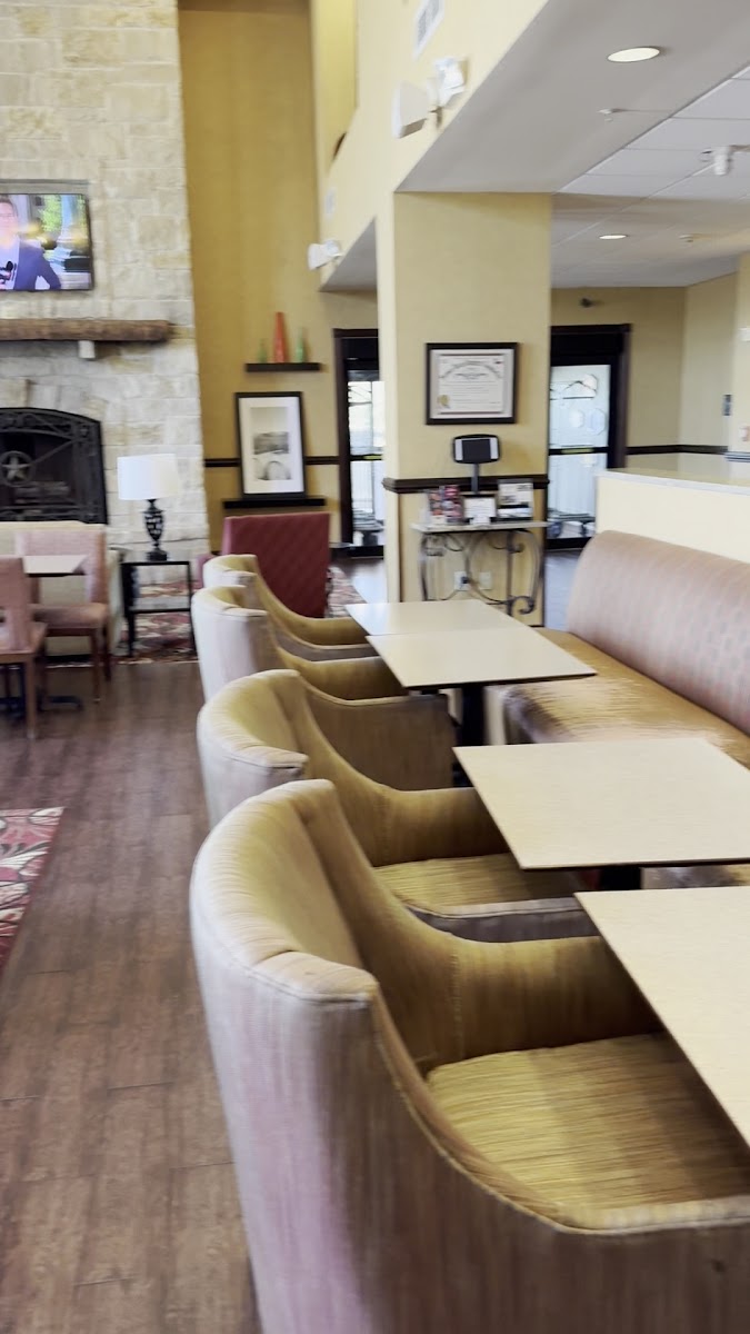 Hampton Inn & Suites Fredericksburg