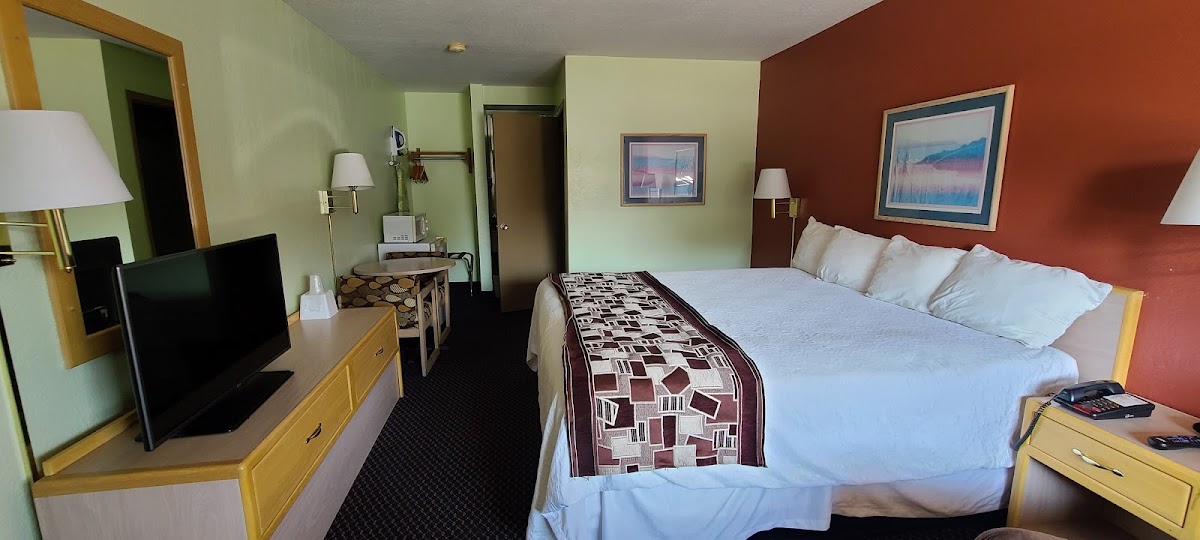 Americas Best Value Inn Garden City