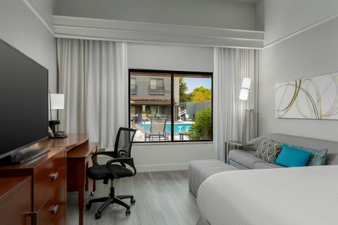 Courtyard by Marriott Houston Rice University photo 2
