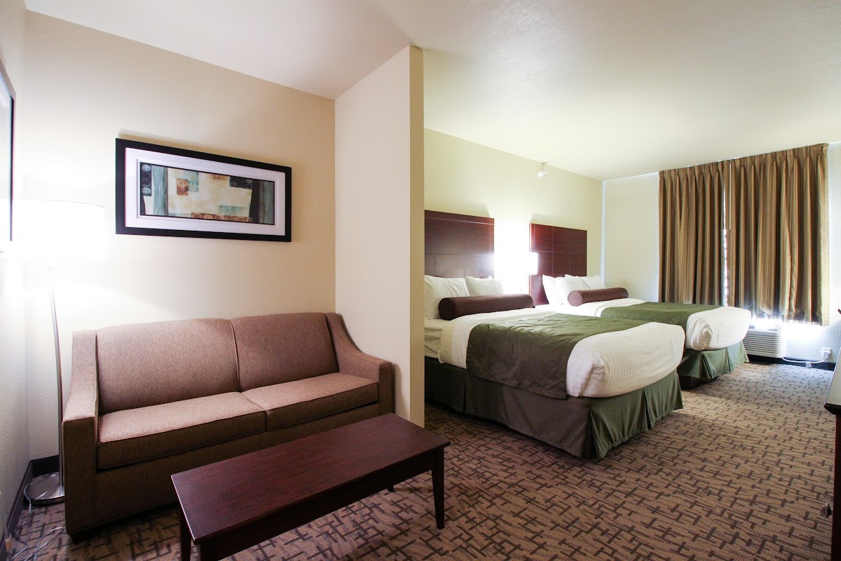 Cobblestone Hotel & Suites - Devils Lake photo 2