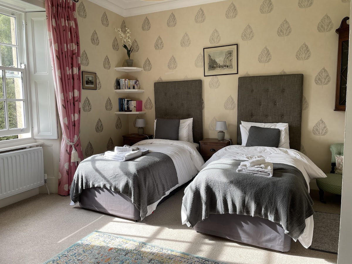 Stay On The Hill - The Coach House photo 2