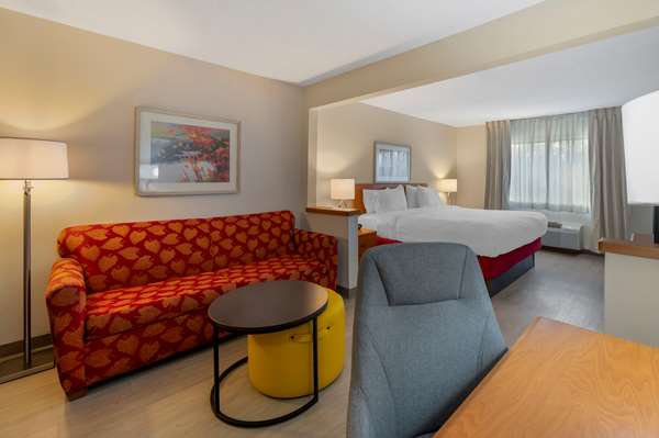 Comfort Inn & Suites Zanesville City Center photo 2