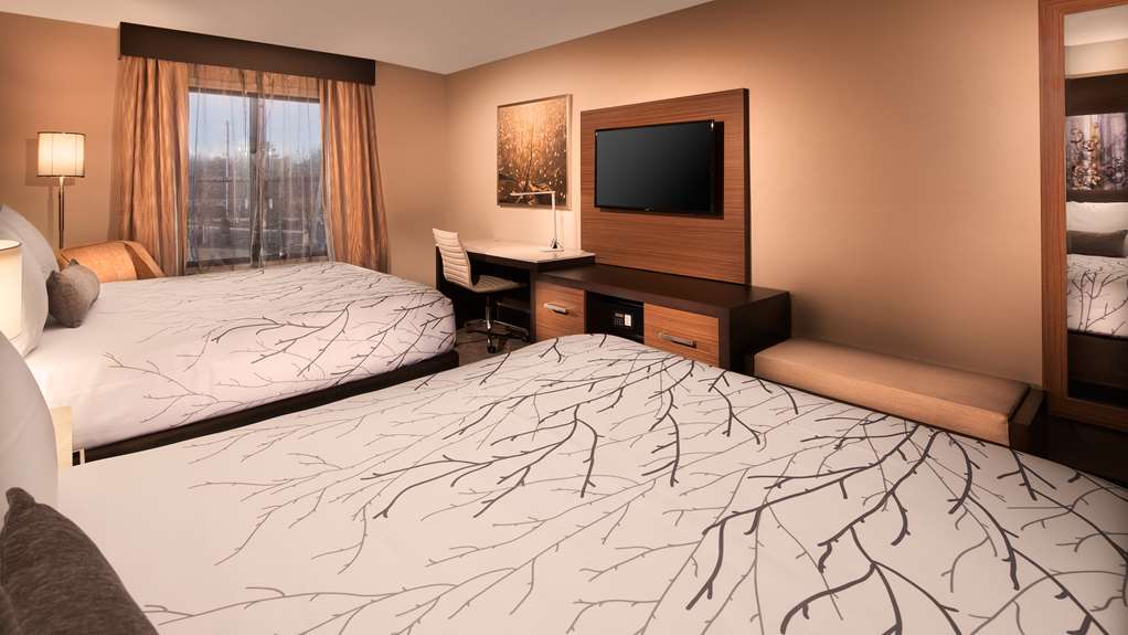 Aiden by Best Western Warm Springs Hotel and Event Center photo 3