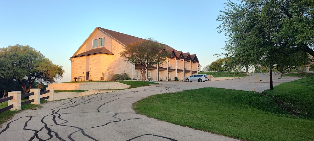 The Inn at White Bluff Resort