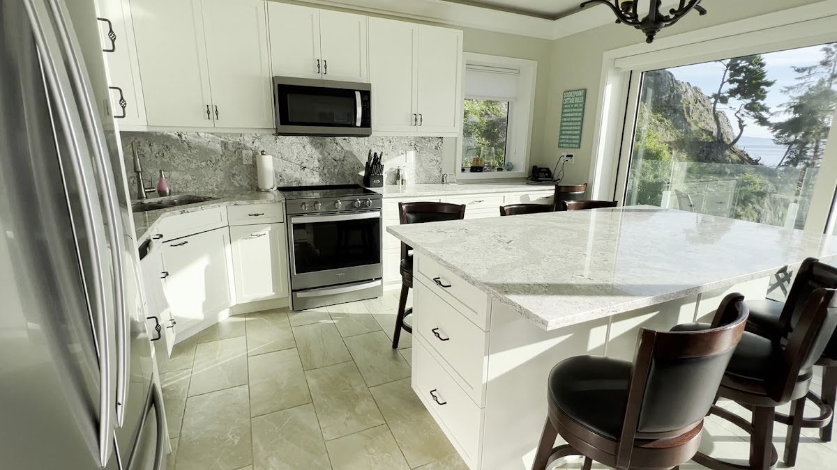 SookePoint Ocean Cottage Resort - True Key Hotels & Resorts photo 2