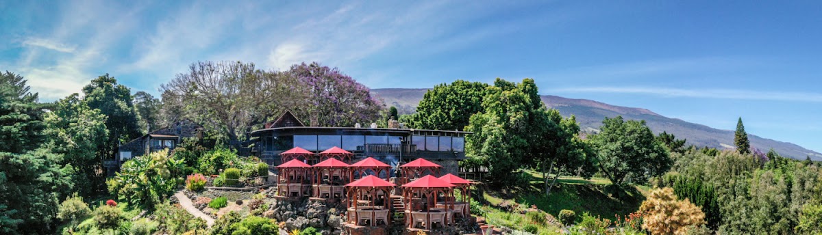 Kula Lodge & Restaurant