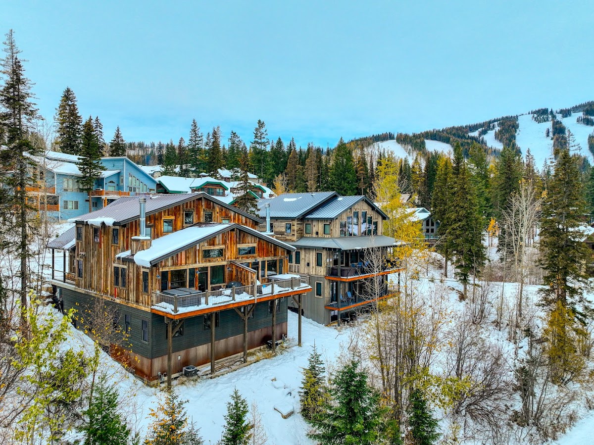 The Homestead on Home Again