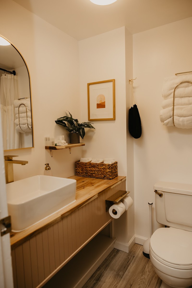 The Brooks Hotel photo 3