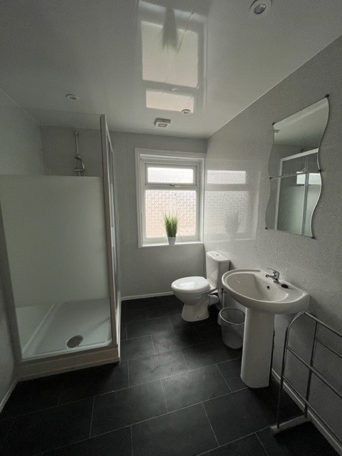 Stay at 25 photo 2