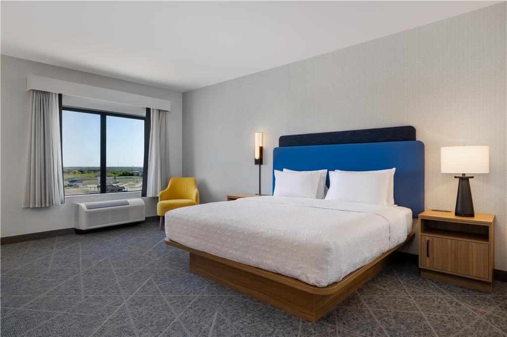 Hampton Inn by Hilton Wichita Falls North photo 3