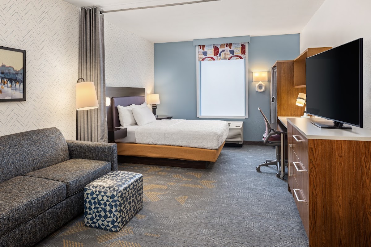 Home2 Suites by Hilton Roseville Minneapolis photo 2