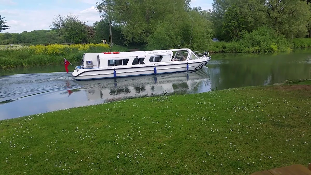 The Ferryman Inn photo 2