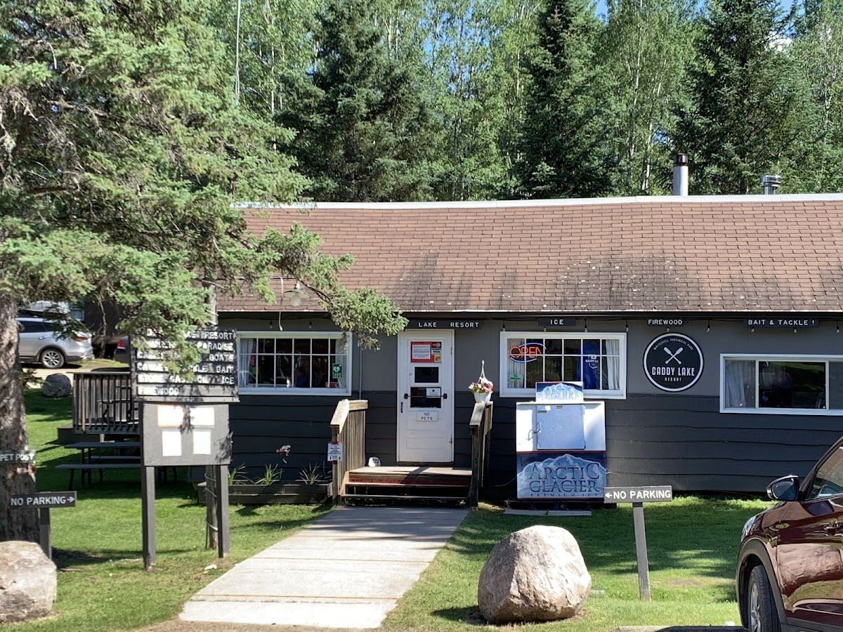 Caddy Lake Resort