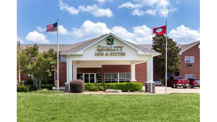 Quality Inn & Suites Mountain Home North