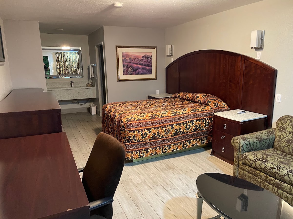 Regency Inn Norco photo 2