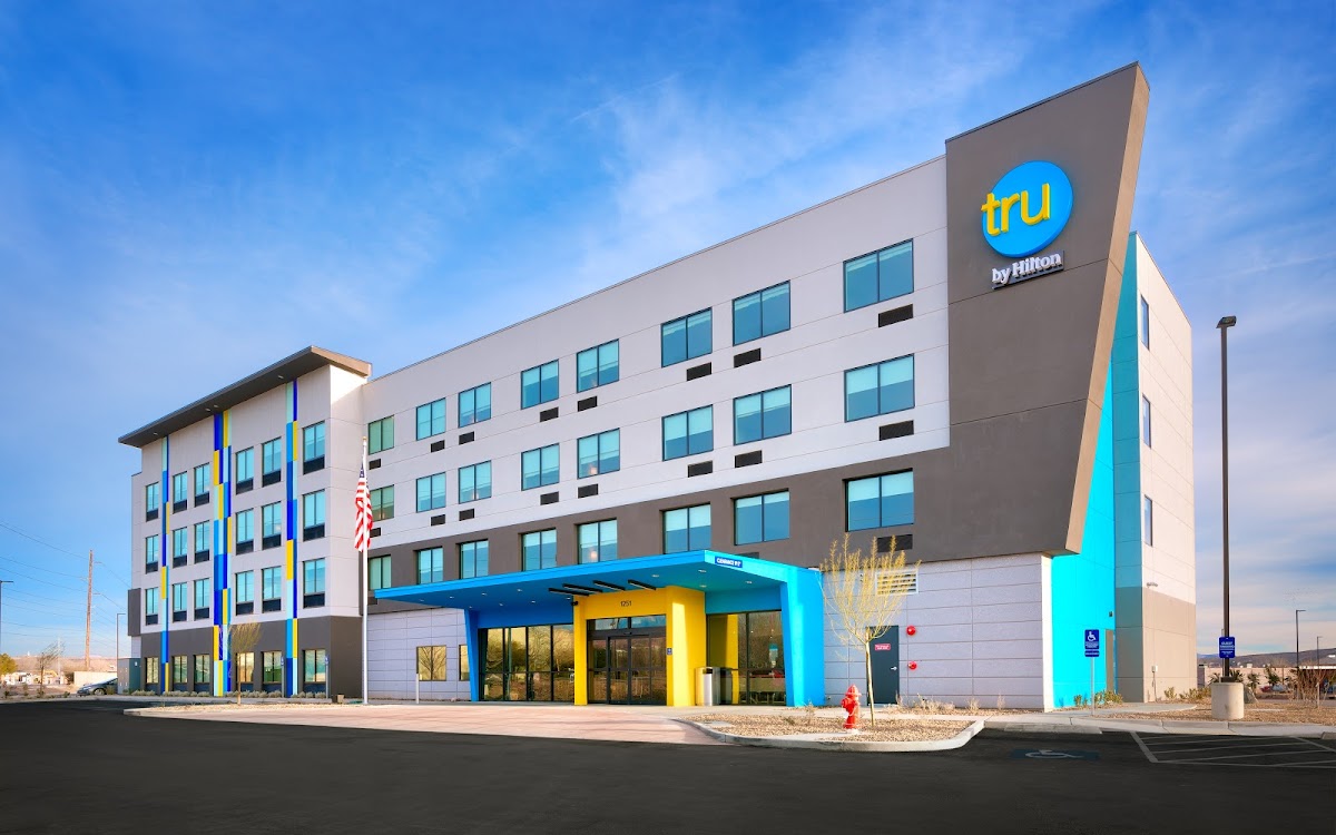 Tru by Hilton St. George
