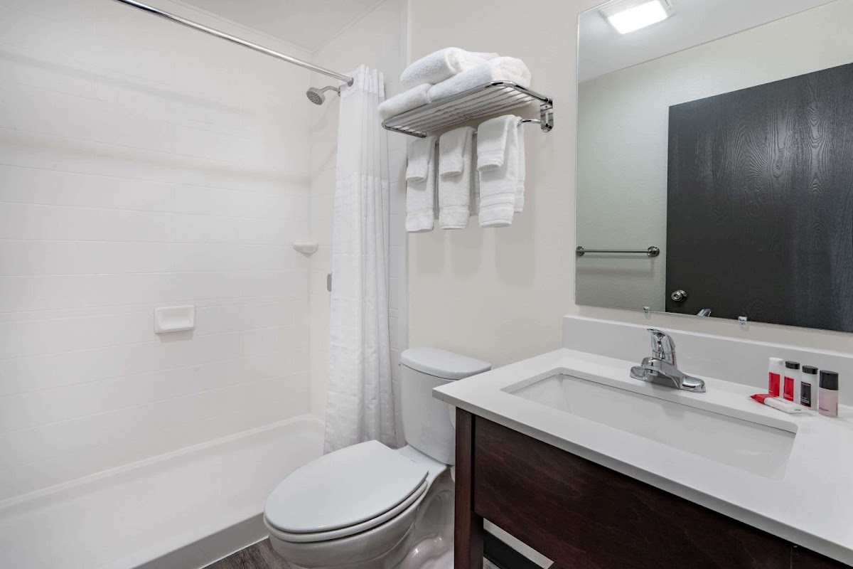 Travelodge by Wyndham Lovell/Bighorns photo 3