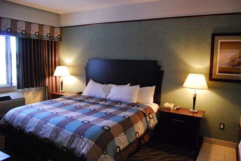 The ConCorde Inn photo 2