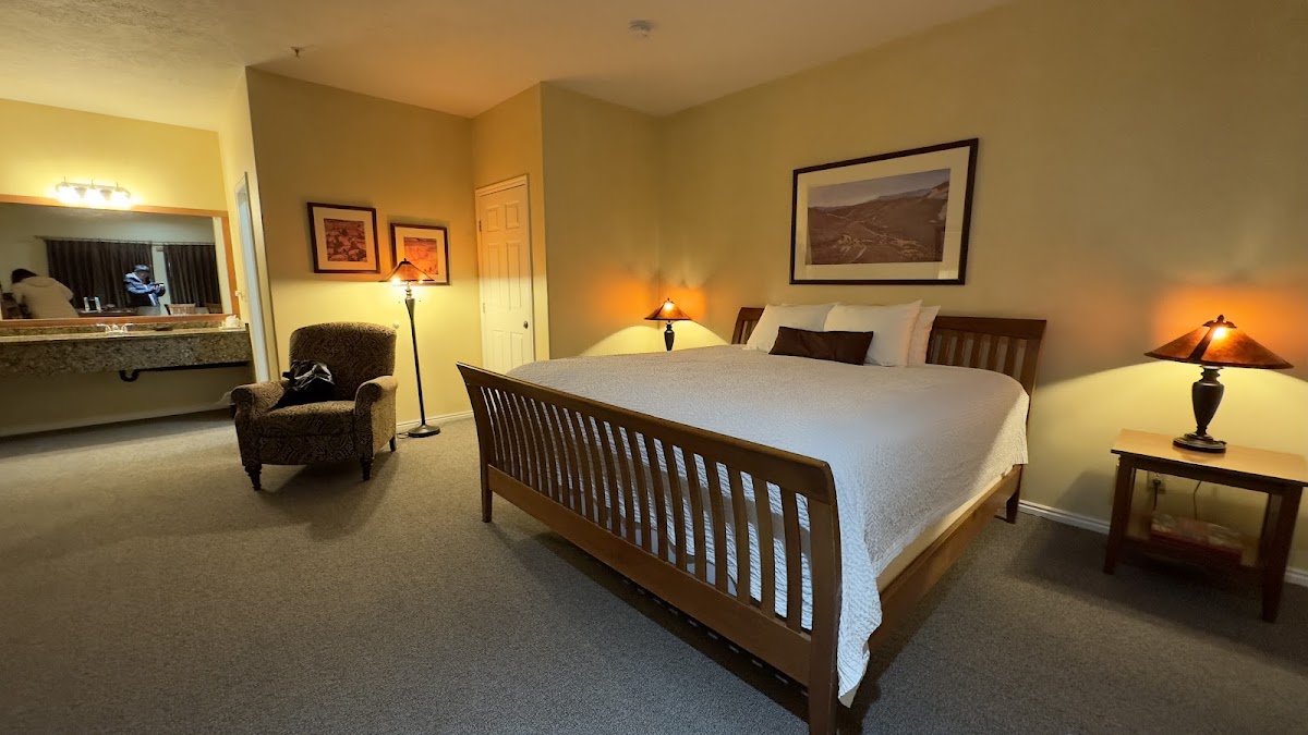 Boulder Mountain Lodge photo 2