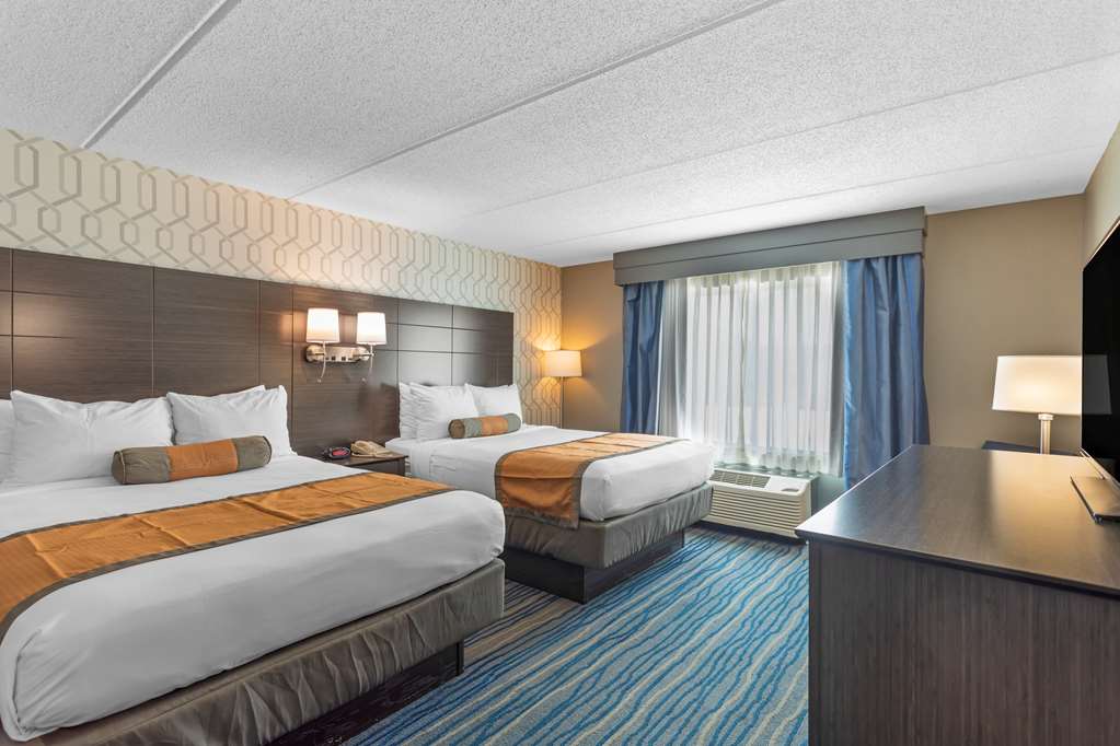 Best Western Plus Bowling Green photo 2