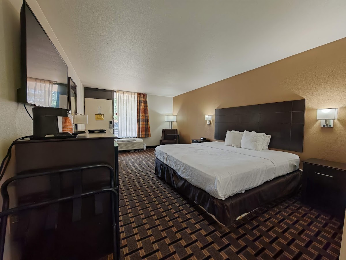 Quality Inn Tupelo Central photo 2