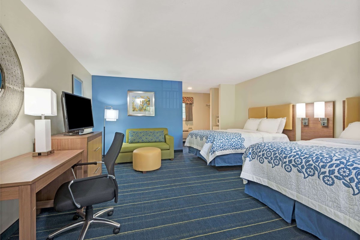 Days Inn by Wyndham Ridgefield photo 2