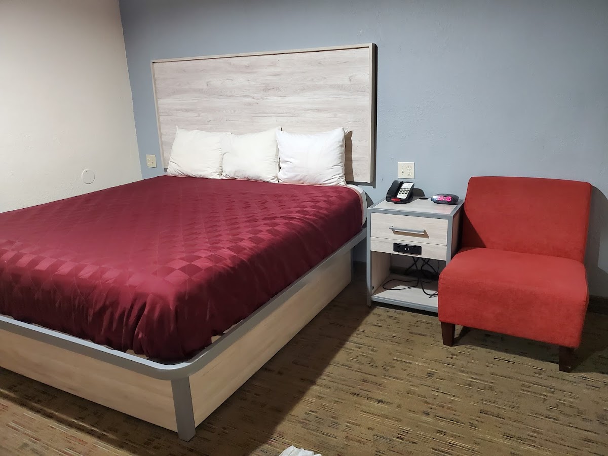 Antlers Budget Inn