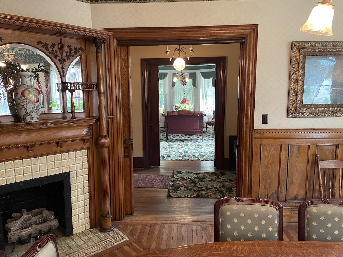 The Peter Herdic Inn photo 2