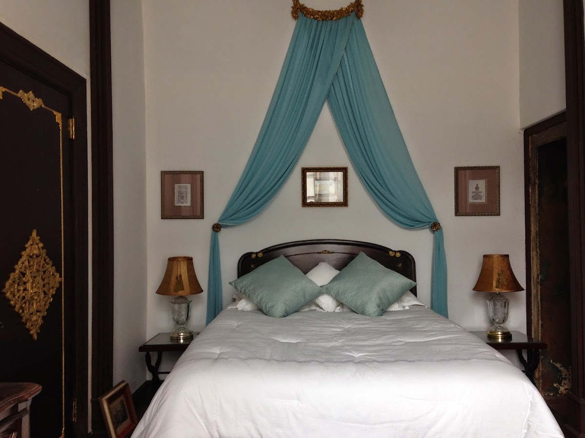 Thornwald Mansion photo 2