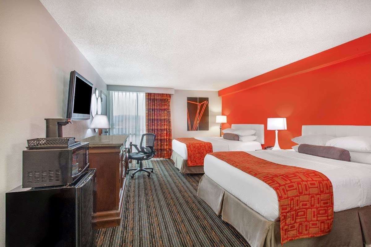 Howard Johnson by Wyndham Lexington photo 2