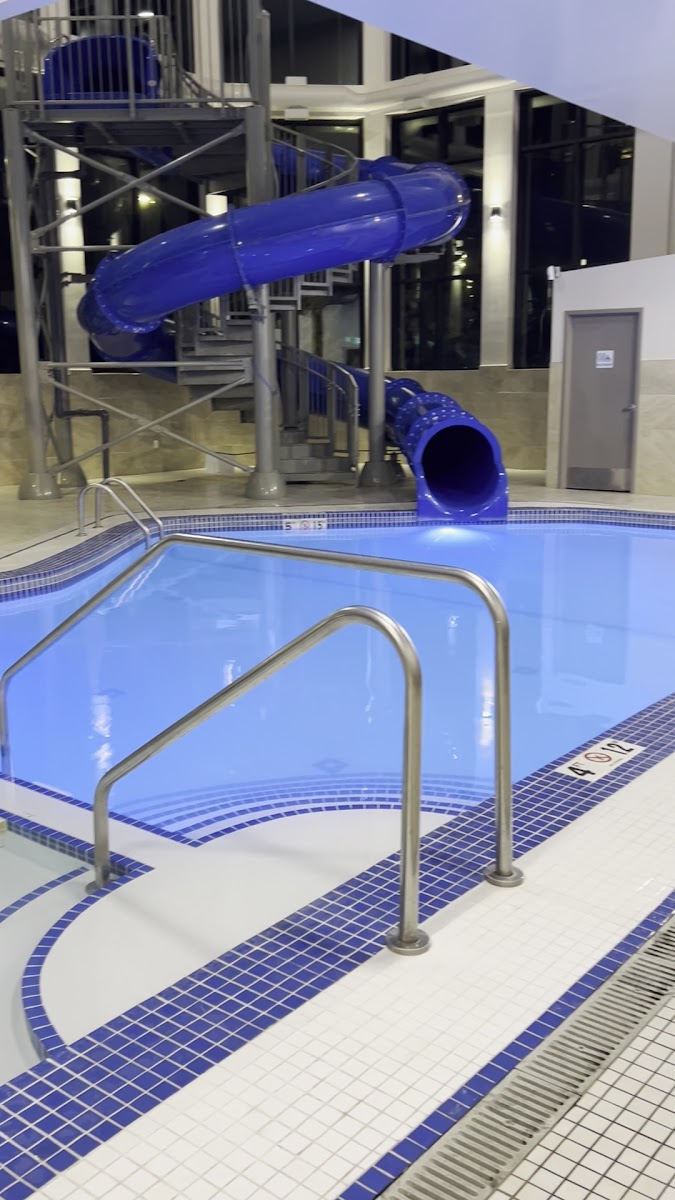 Holiday Inn Express Lethbridge Southeast by IHG photo 2