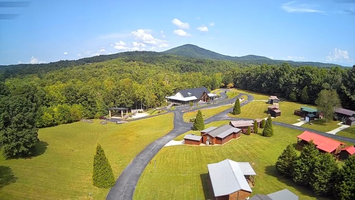 Copperhead Lodge & Resort