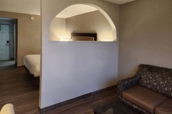 Econo Lodge Inn & Suites Warsaw photo 2