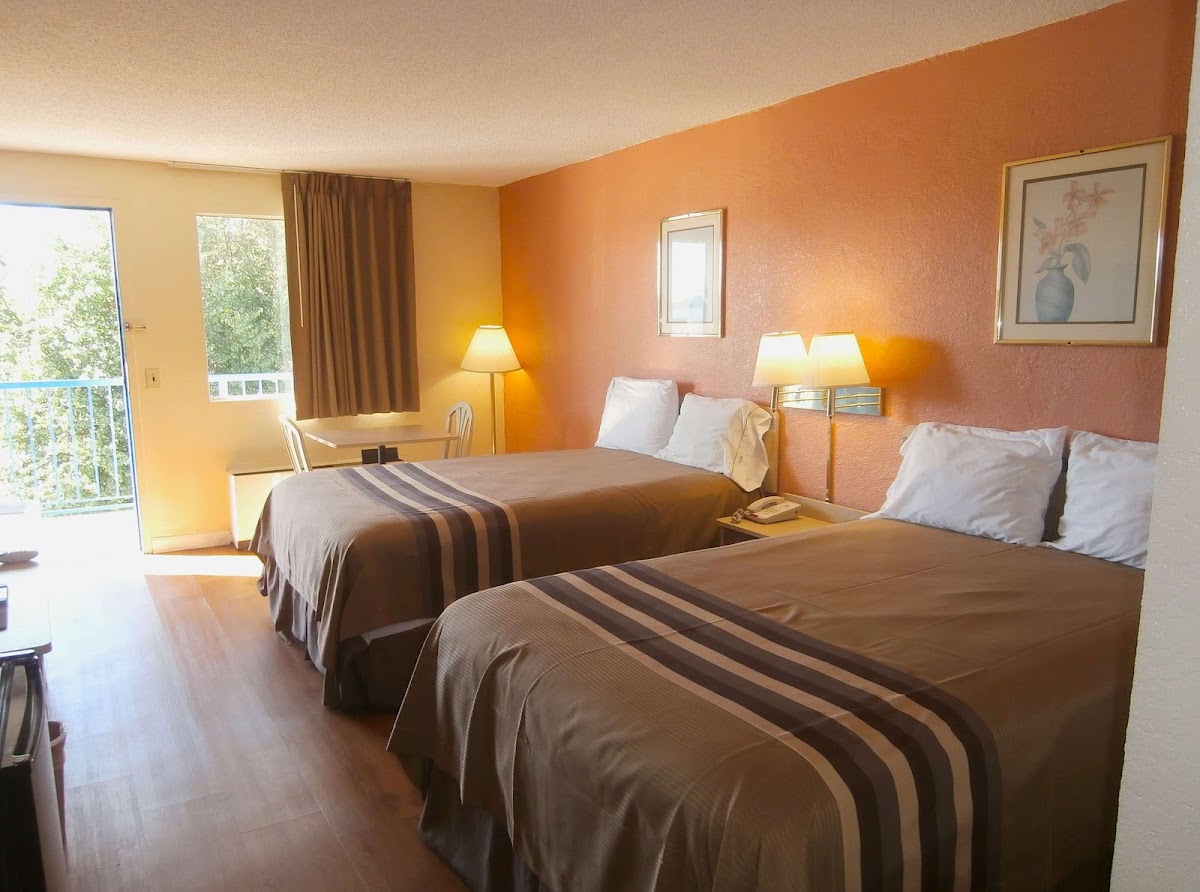 Americas Best Value Inn Tucker photo 2