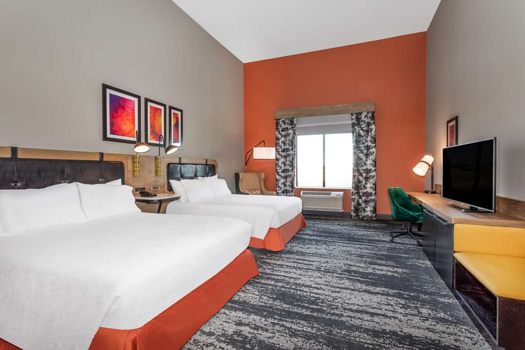 Hilton Garden Inn Hays photo 3