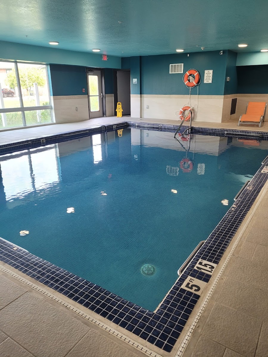 Holiday Inn Express & Suites Columbia City, an IHG Hotel photo 3