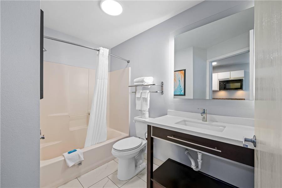 MainStay Suites Greensboro photo 3