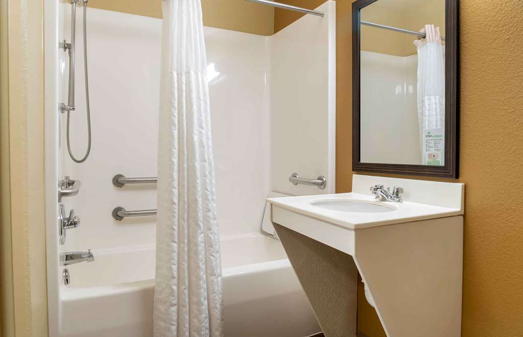 Extended Stay America Suites- Detroit - Metropolitan Airport photo 3